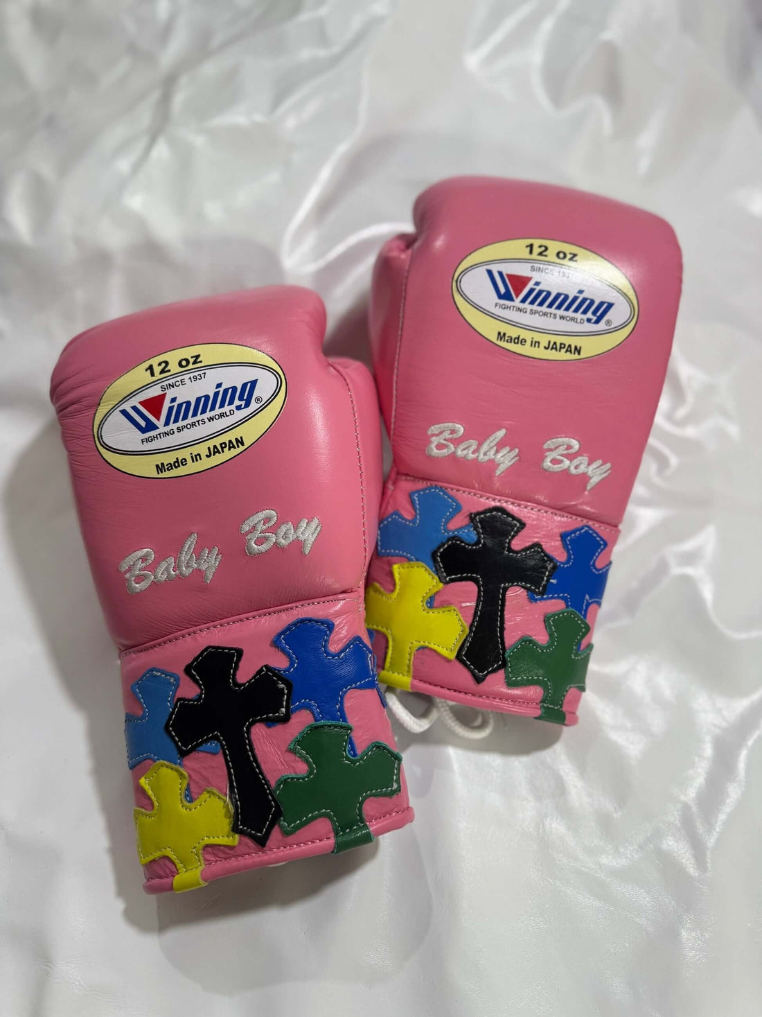 Winning Style Pink Boxing Set | Lace-Up Gloves, Headgear & Groin Guard – product image 2